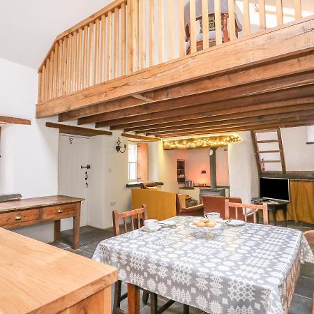 Bwthyn Lan Villa Boncath Exteriör bild