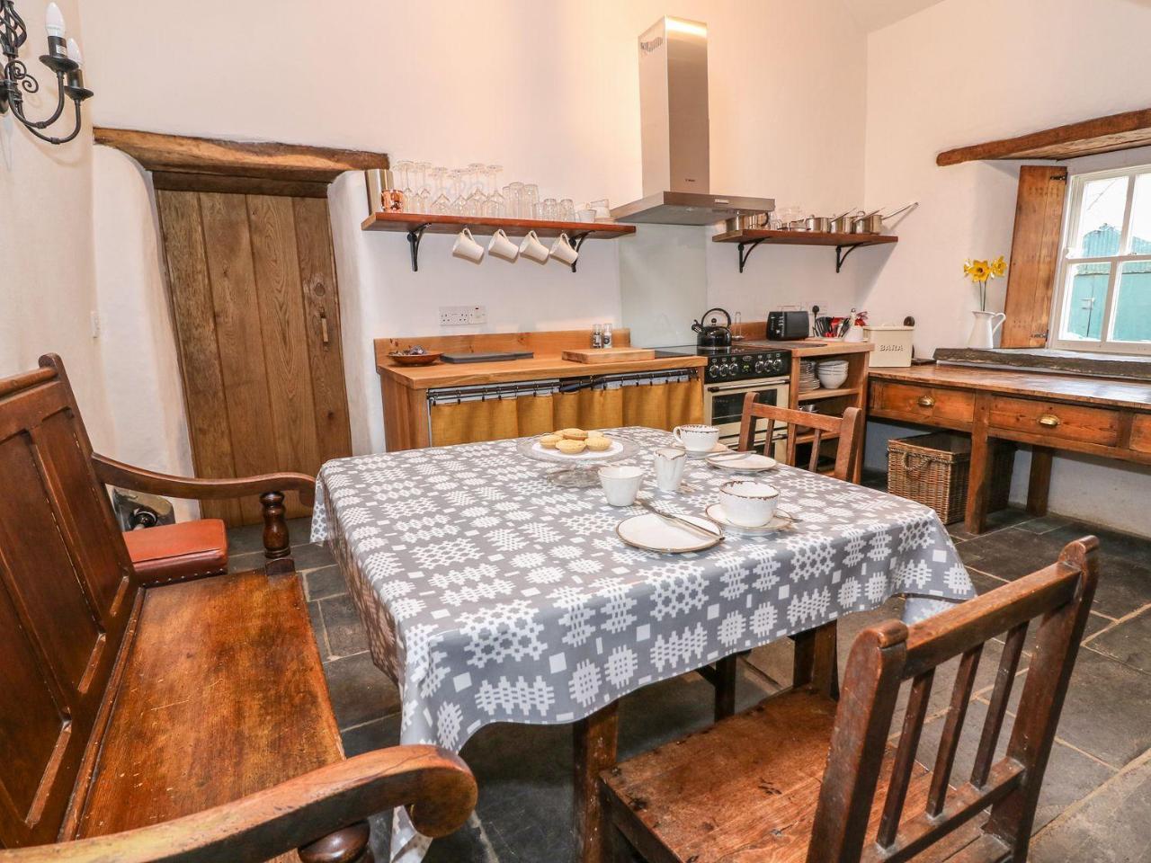 Bwthyn Lan Villa Boncath Exteriör bild